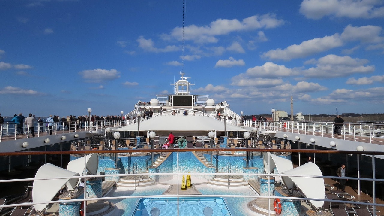 Cruise banner